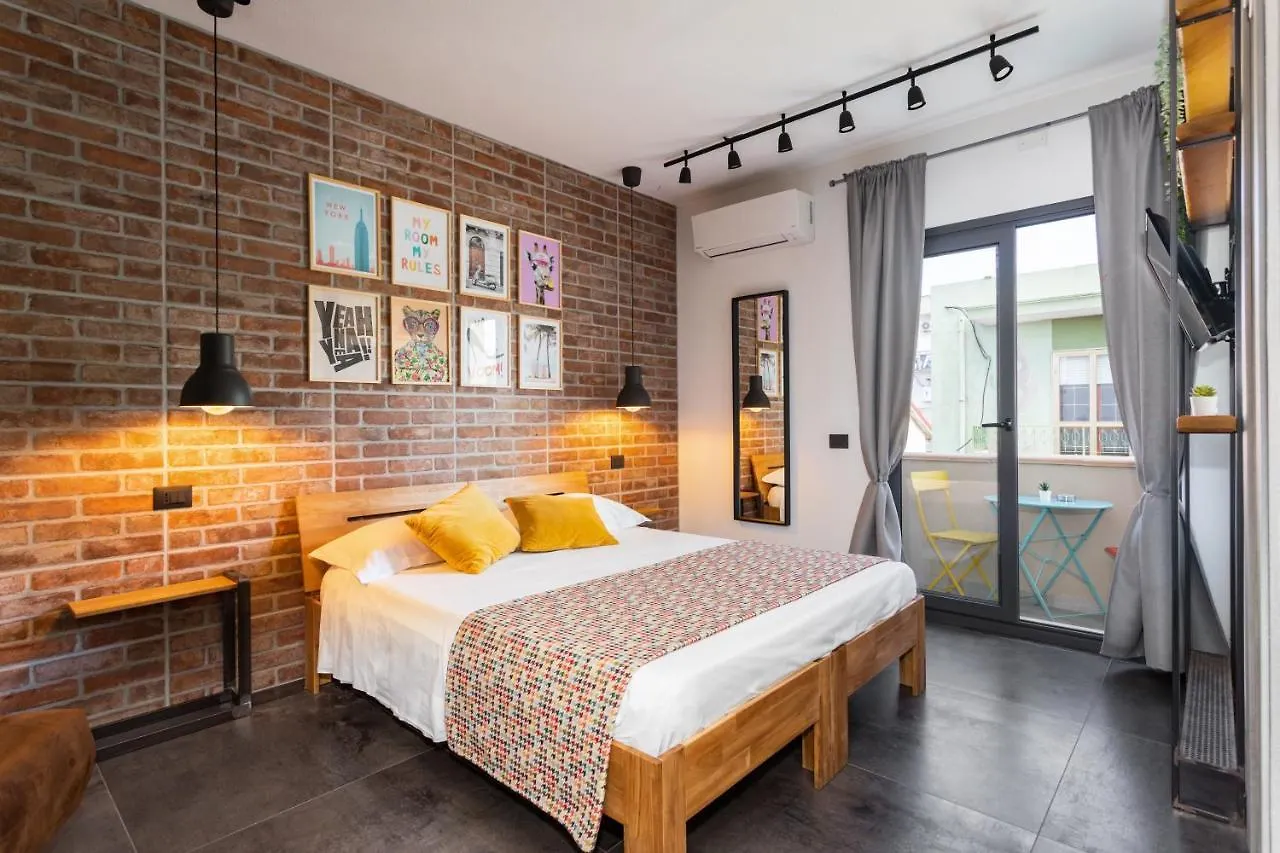 Guest house Old Rooms Quartu Sant'Elena Italy